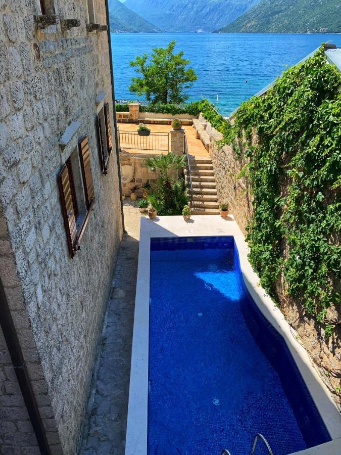 Villa Luxury Stone On The Sea With Private Pool And View Kotor Exterior foto